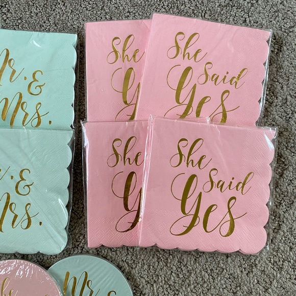 Bridal Shower Bundle 👰🏼♀️💍💖 - Picture 2 of 5